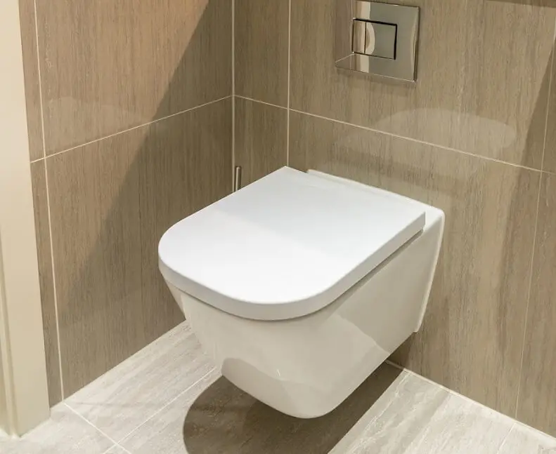 Climatisation chauffage et plomberie à Lyon Ankial - 30680366 modern toilet in flat or apartment suspended above tiled floor Ankial Ankial https://climatisation-lyon.com Installation wc suspendu Installation wc suspendu