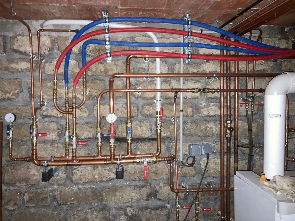 Climatisation chauffage et plomberie à Lyon Ankial - PHOTO 2022 09 07 18 17 50 1 Ankial Ankial https://climatisation-lyon.com Pose de tuyauterie Pose de tuyauterie