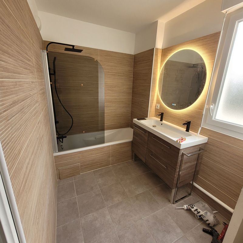 Climatisation chauffage et plomberie à Lyon Ankial - default 1 Ankial Ankial https://climatisation-lyon.com Installation lavabo salle de bain Installation lavabo salle de bain