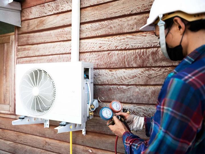 Climatisation chauffage et plomberie à Lyon Ankial - recharge 1 0ad7 lg Ankial Ankial https://climatisation-lyon.com Recharge en gaz frigorigène Recharge en gaz frigorigène