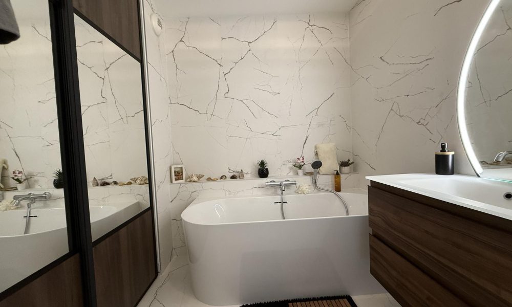 Pose de baignoire et meuble vasque à Villeurbanne plombier Lyon ankial plombier lyon